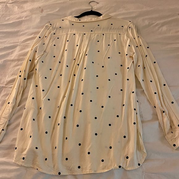 NEW WITHOUT TAGS Women's White and Black Polka Dot Blouse Long Sleeve Size Large - Picture 2 of 3